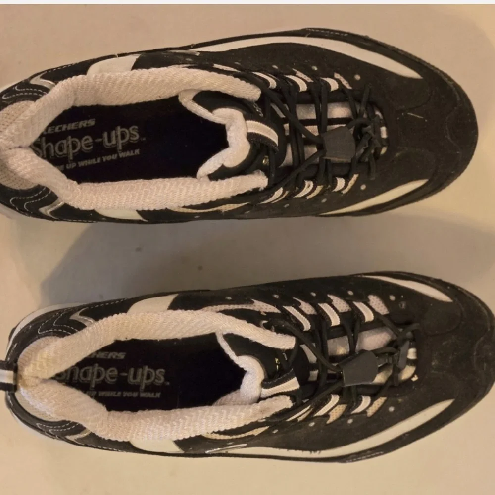 Vintage Skechers™ Shape-Ups Fitness Shoes Rocker Black White 11809 Women Sz 9.5